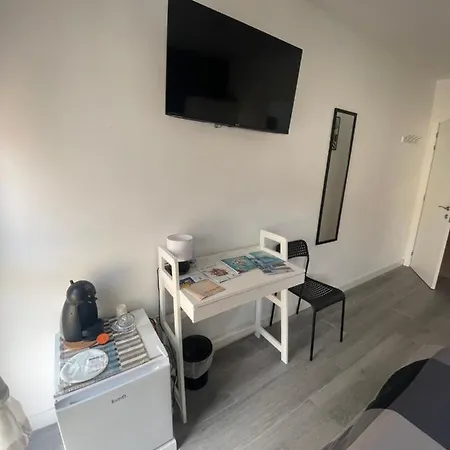 Casa Uma 3* Κοραλέχο