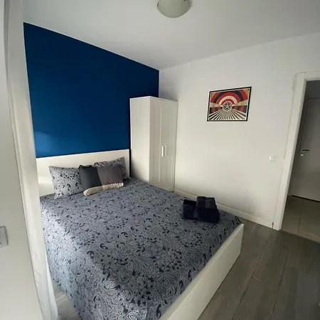 Casa Uma 3*